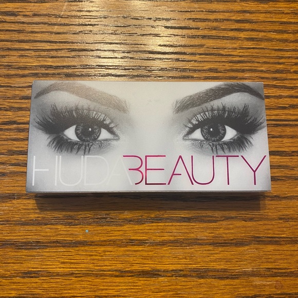 Lash Bundle - Picture 6 of 16